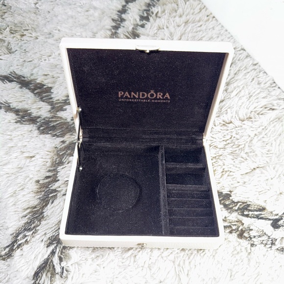 Pandora Jewelry Box - Picture 8 of 8